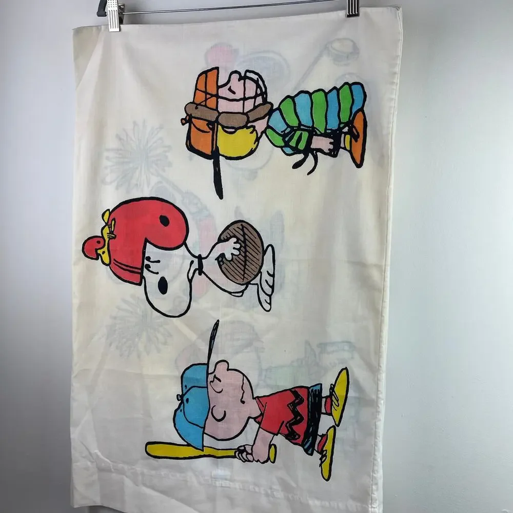 Vintage PEANUTS Charlie Sport Snoopy Flat Sheet 2 Pillow Montgomery Ward 81x104
